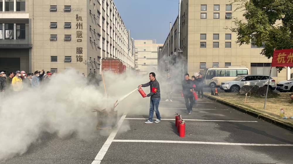 彩石金属瓦,金属挂瓦条,平改坡,轻钢龙骨
